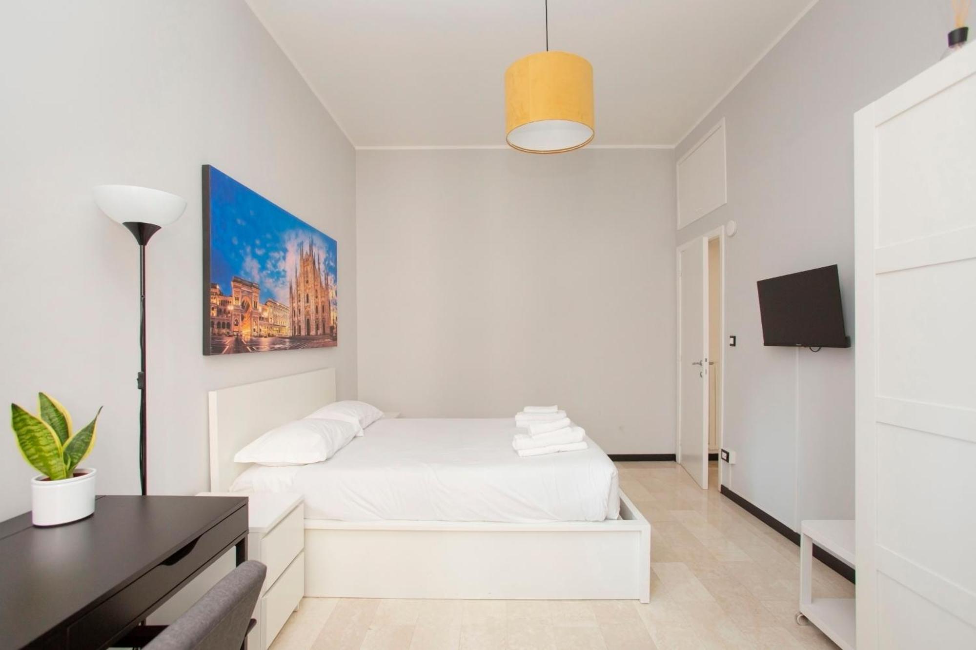 We Home - Duomo Marchese House Milan Bagian luar foto